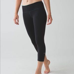 Lulu Lemon Wonderunder Crop II leggings